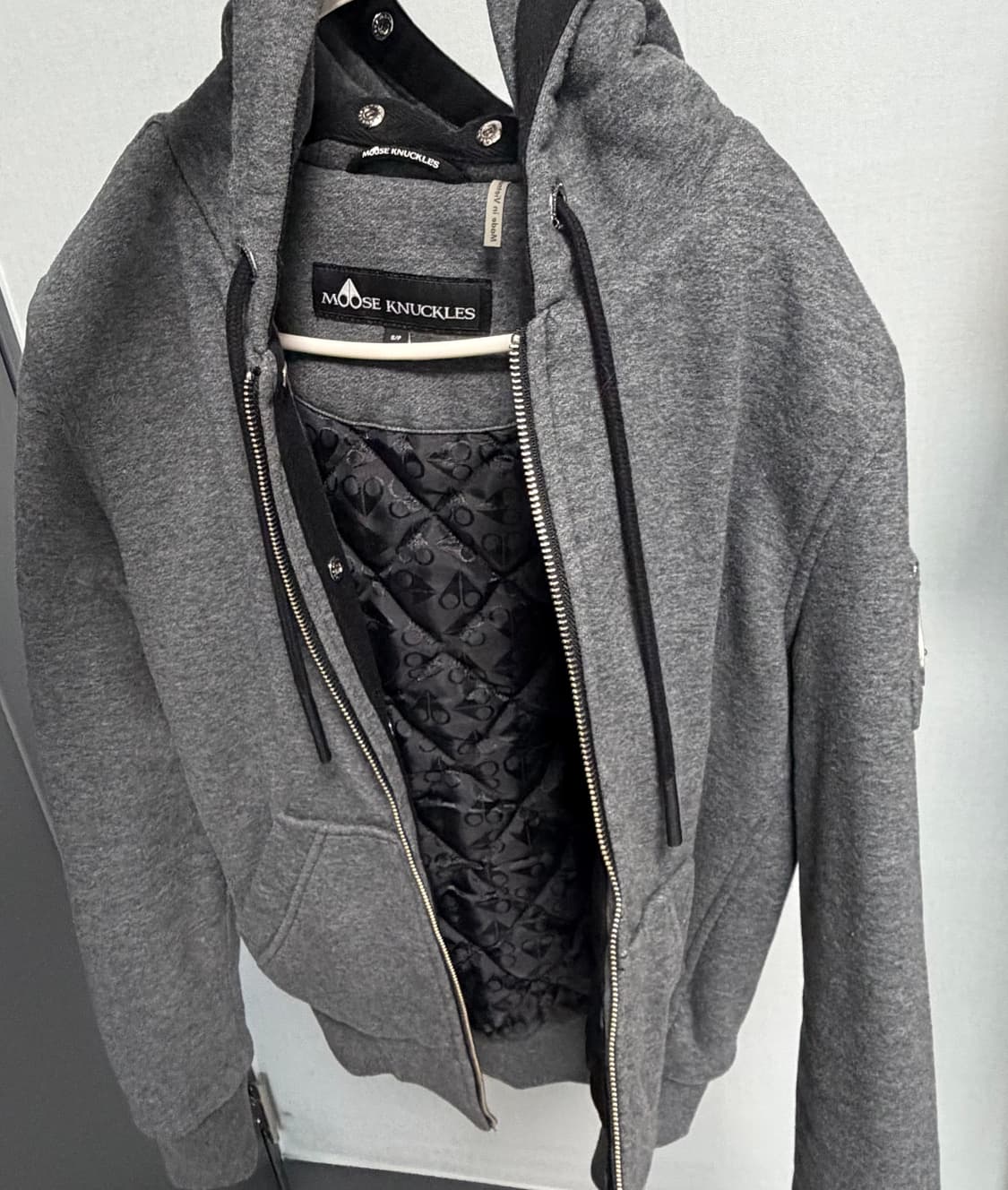 무스너클 후드집업 상품이미지2