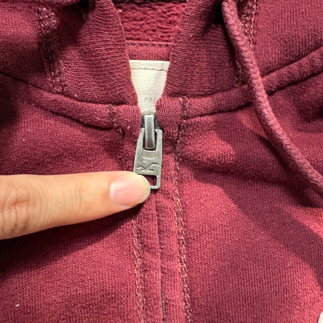 대대장) 홀리스터 ♥️버건디♥️ 딱붙 후드집업 S 상품이미지7