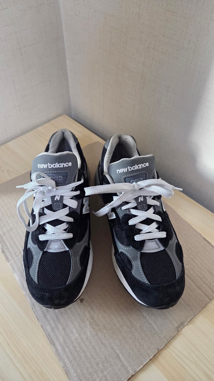 뉴발란스 992 블랙 / 그레이 상품이미지2