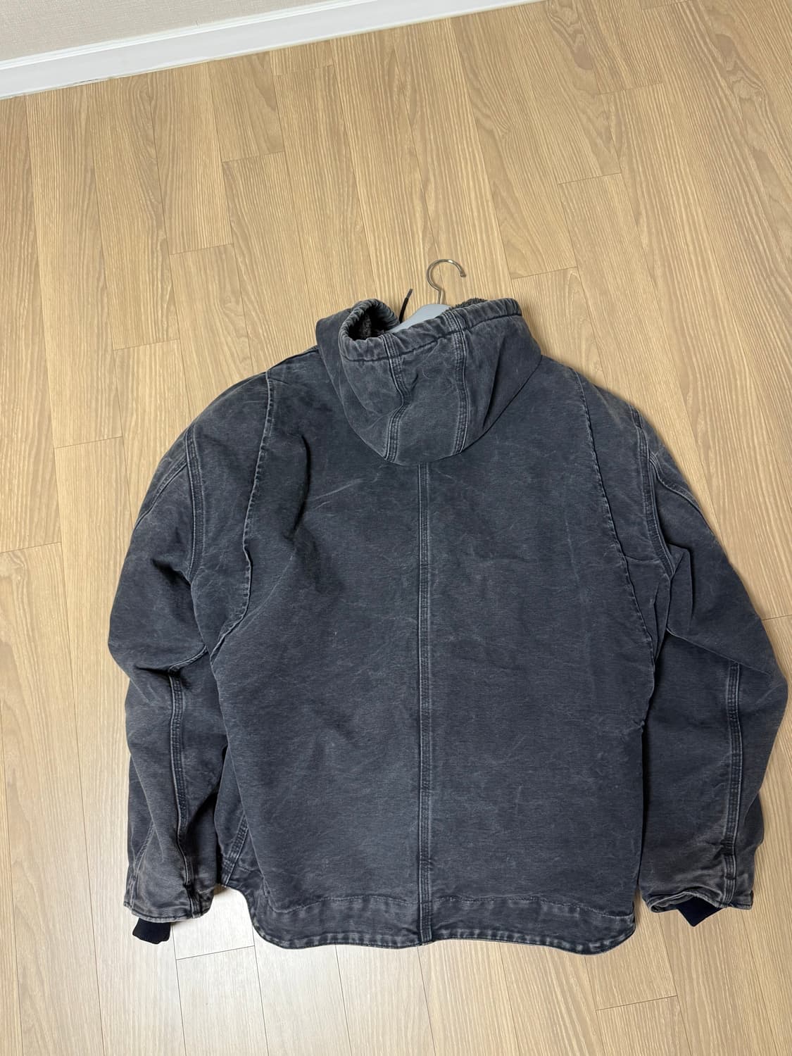 칼하트 j141 상품이미지2