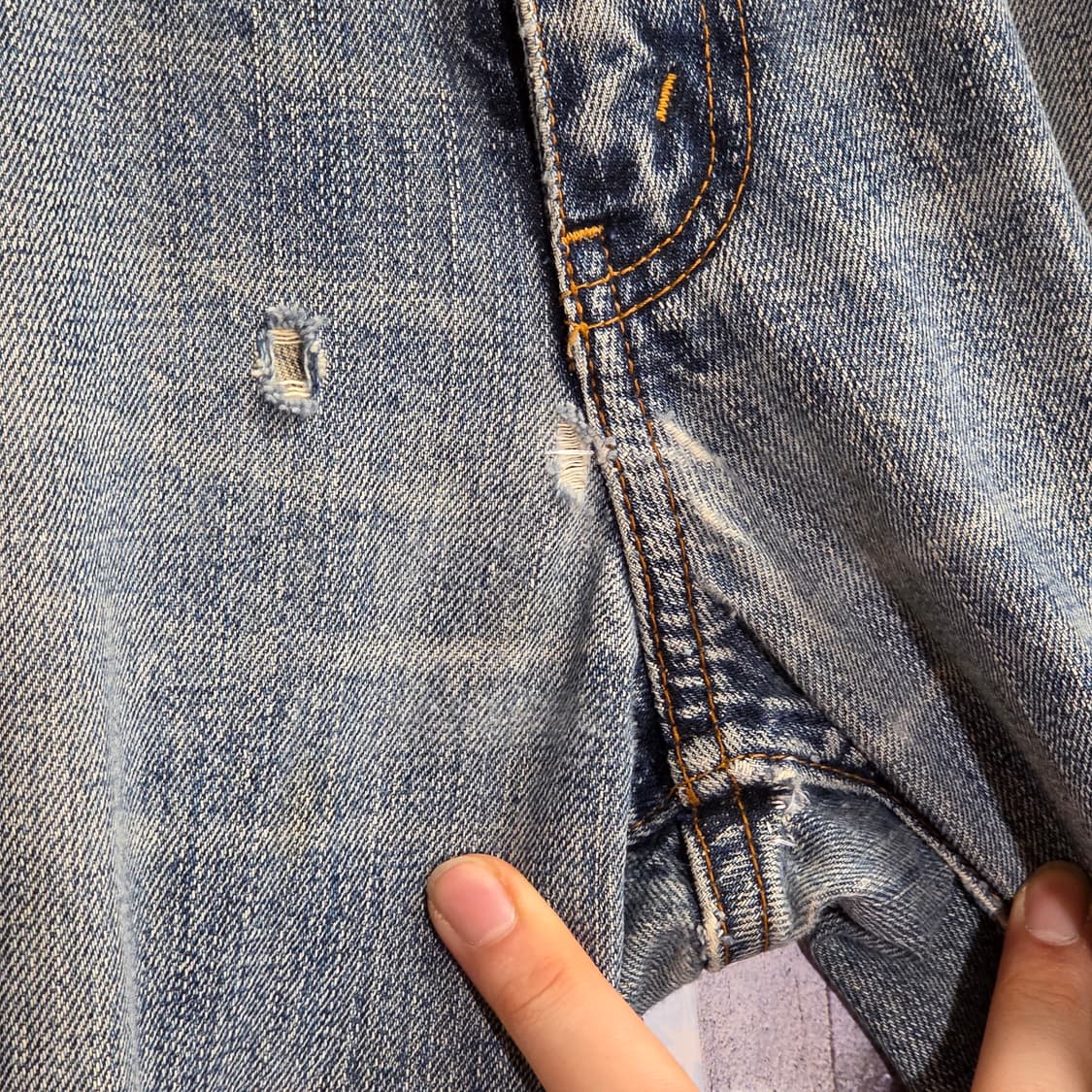 리바이스 JPN 504 디스 데미지 연청 데님 팬츠 상품이미지9