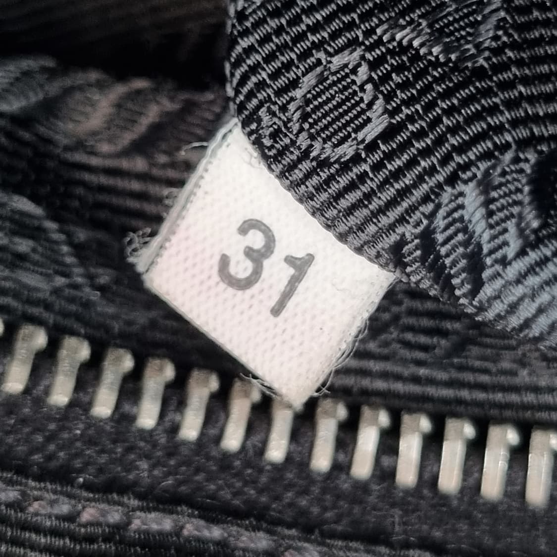 프라다 PRADA 투버클 메신저백 크로스백 남여공용 (신형, 개런티카드) 상품이미지10