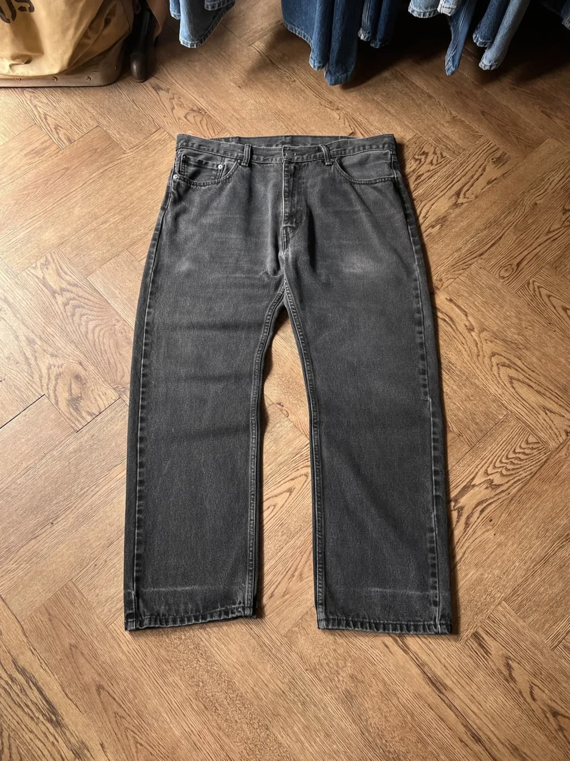 [38]리바이스 505 빈티지 워싱 레귤러 스트레이트 흑청 데님 팬츠 상품이미지1