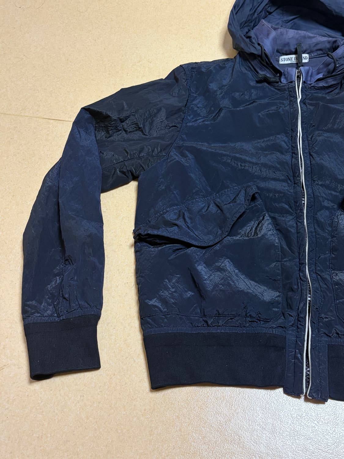 Stone island nylon metal hood zip jacket 상품이미지9