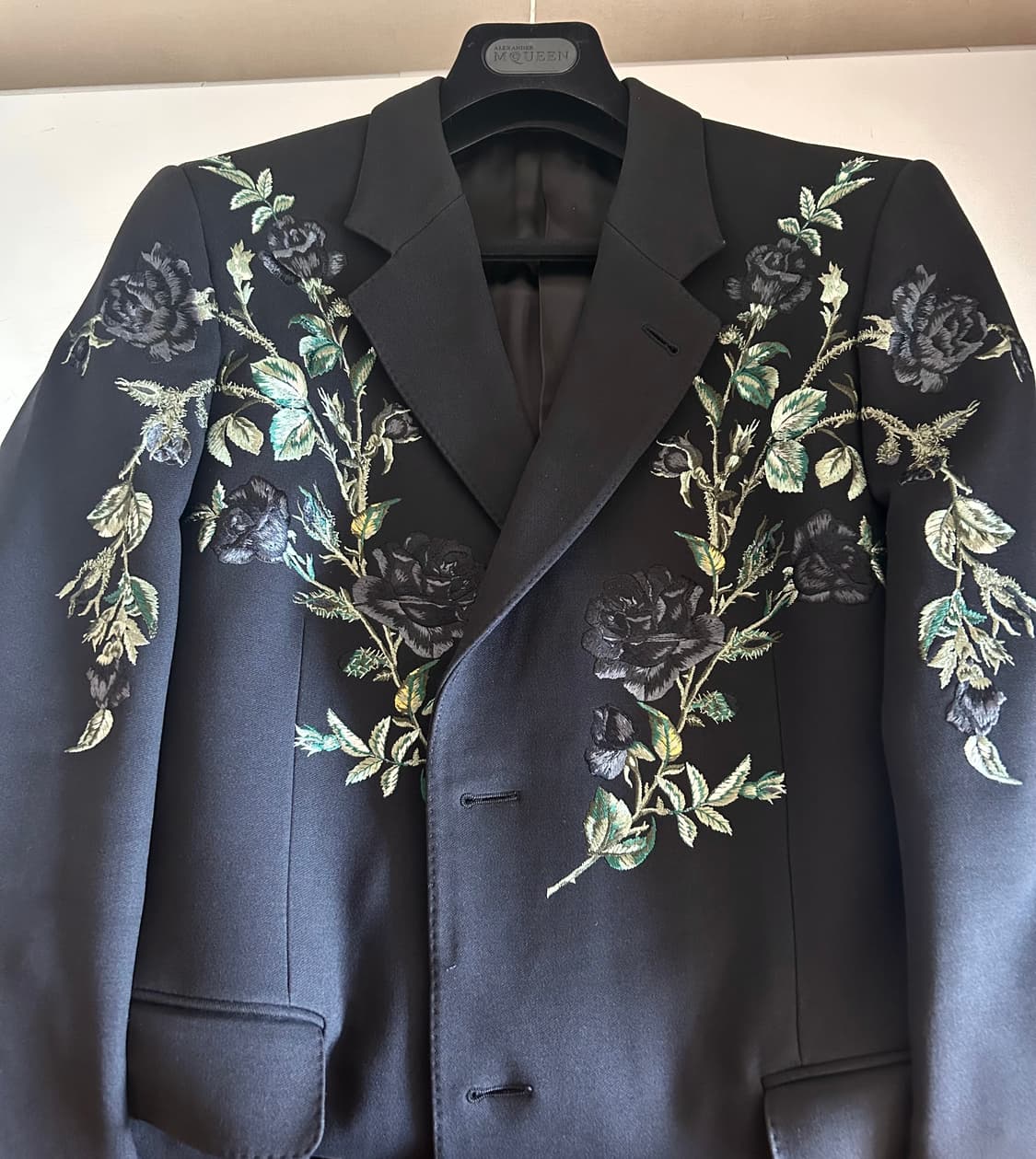 알렉산더 맥퀸 자수 롱코트 상품이미지3