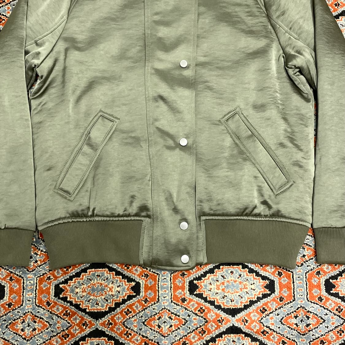 아베크롬비 카키 새틴 봄버자켓 블루종 여성M  상품이미지3