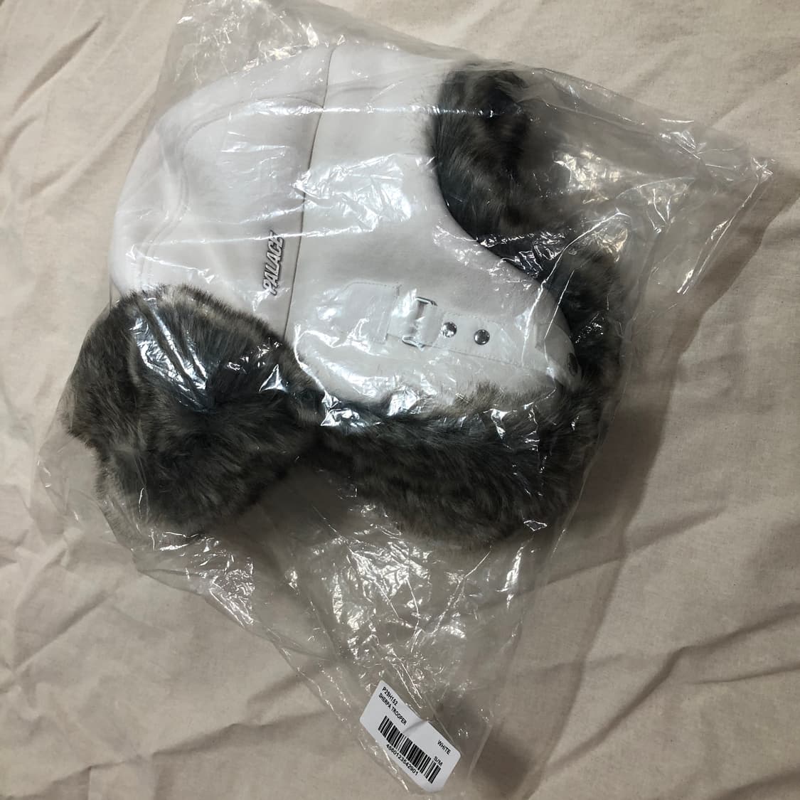 팔라스 쉐르파 포우 스웨이드 트루퍼 화이트 S-M 상품이미지4