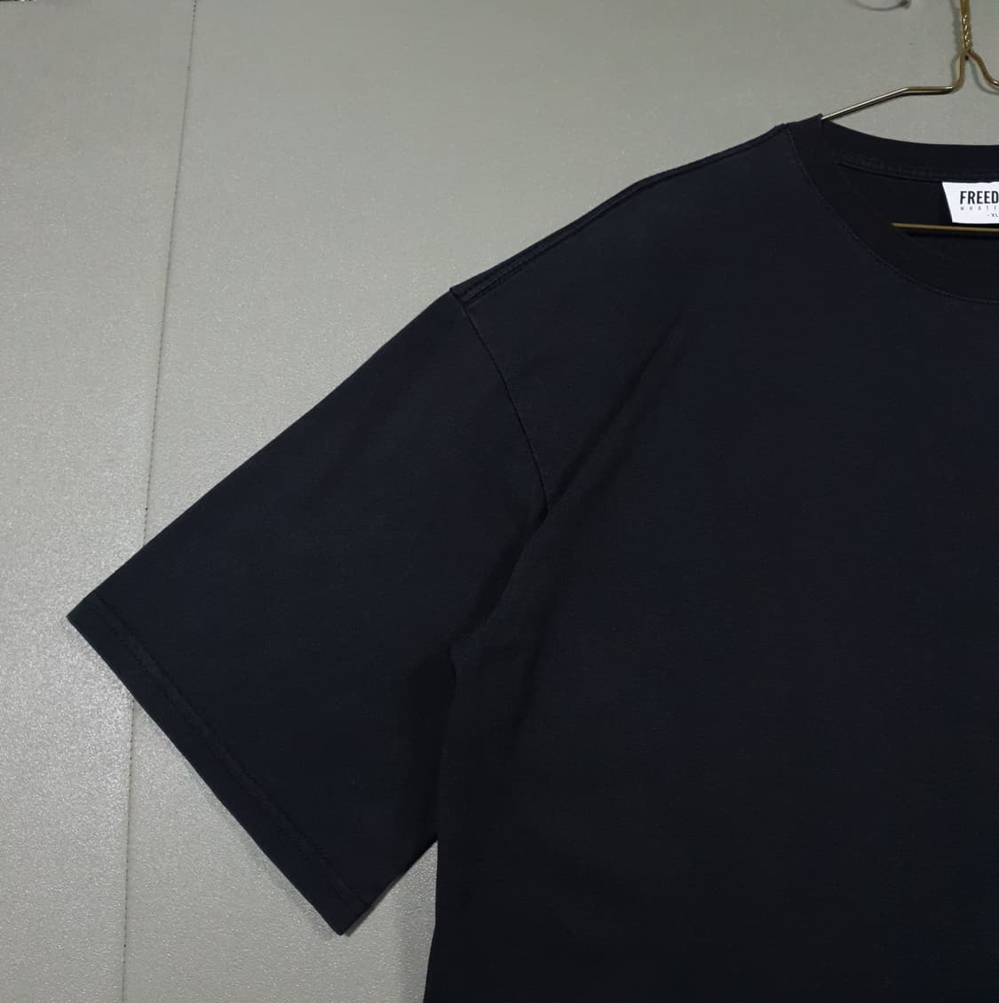 XL) 프리덤 최신형 24ss 오버핏 백 프린팅 반팔 티셔츠 블랙 옐로우 상품이미지6