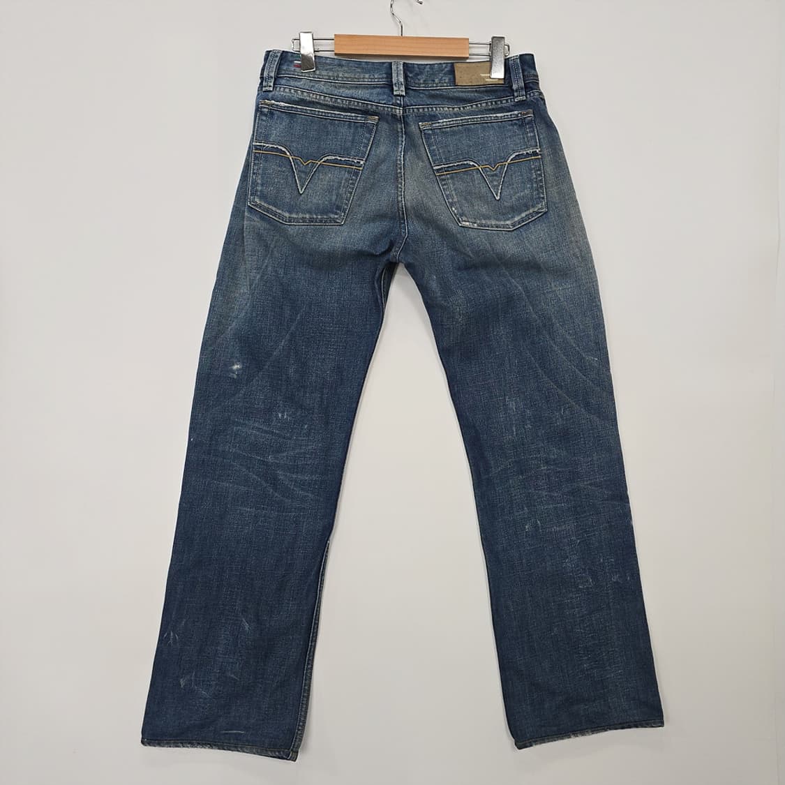 디젤 DIESEL LEVAN 0070T 이탈리아산 데님진 W32 L32 상품이미지3