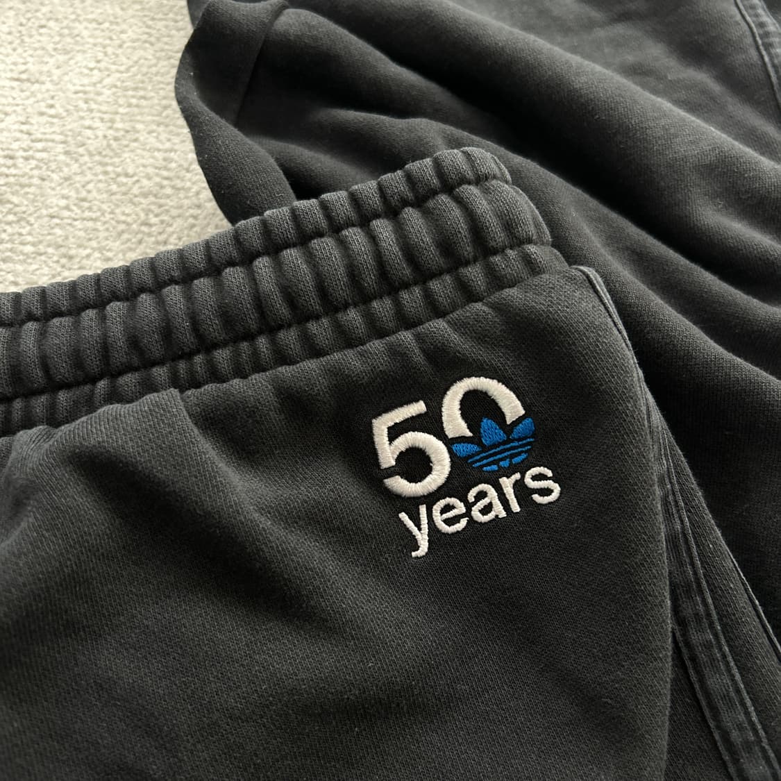 아디다스 50주년 트레이닝 팬츠 2XL 상품이미지4