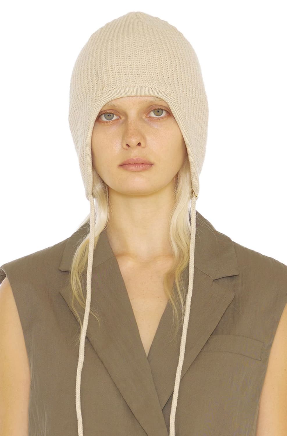 [새상품] 언더컨트롤스튜디오 스트링 이어 플랩 비니 상품이미지3