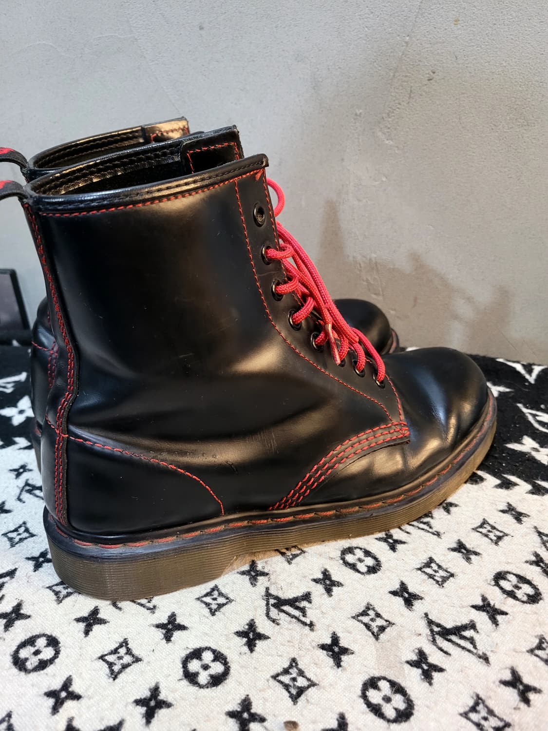 정품 닥터마틴 1460 8홀 레드스티치 워커부츠 상품이미지4