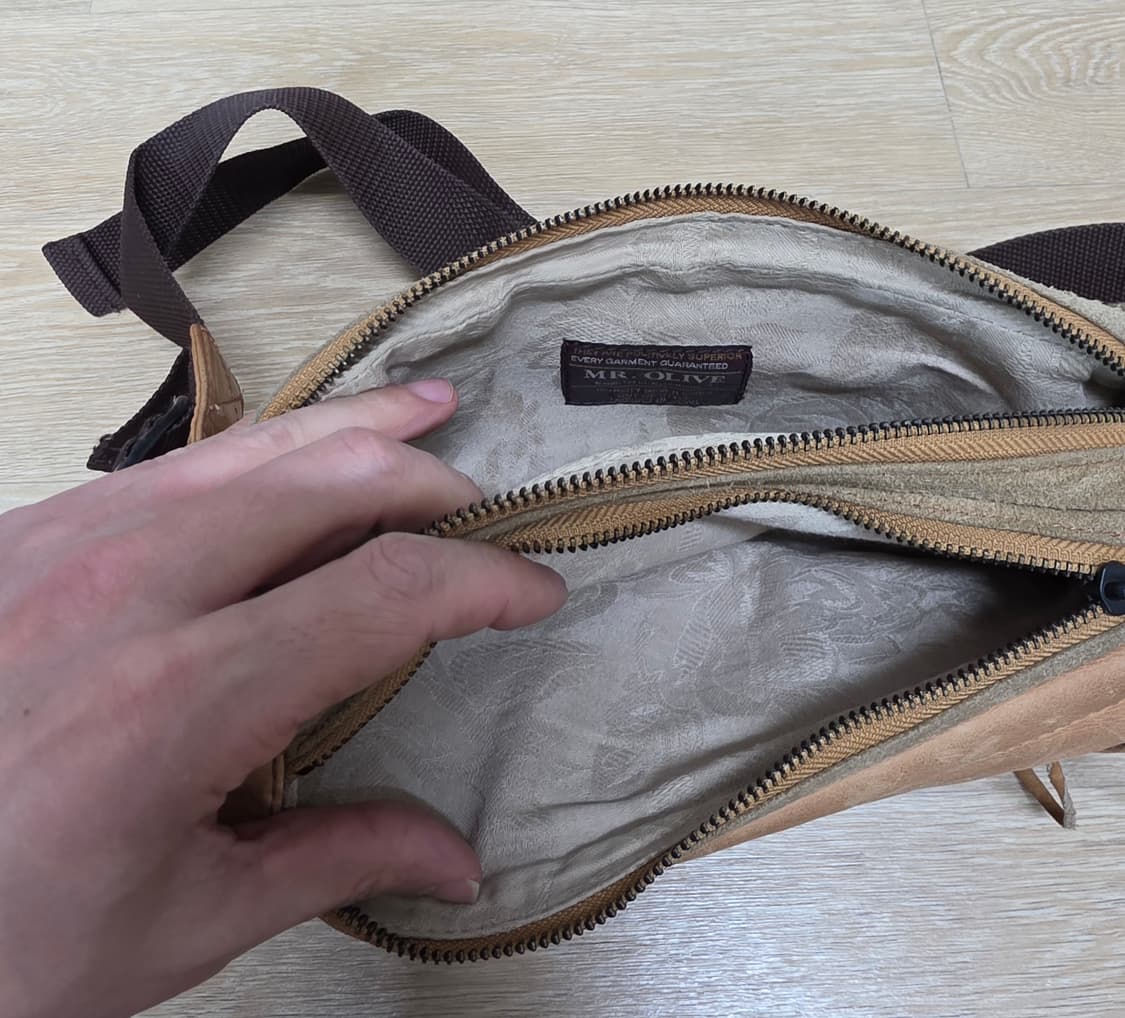 MR.OLIVE 가죽 스웨이드 힙색 상품이미지5