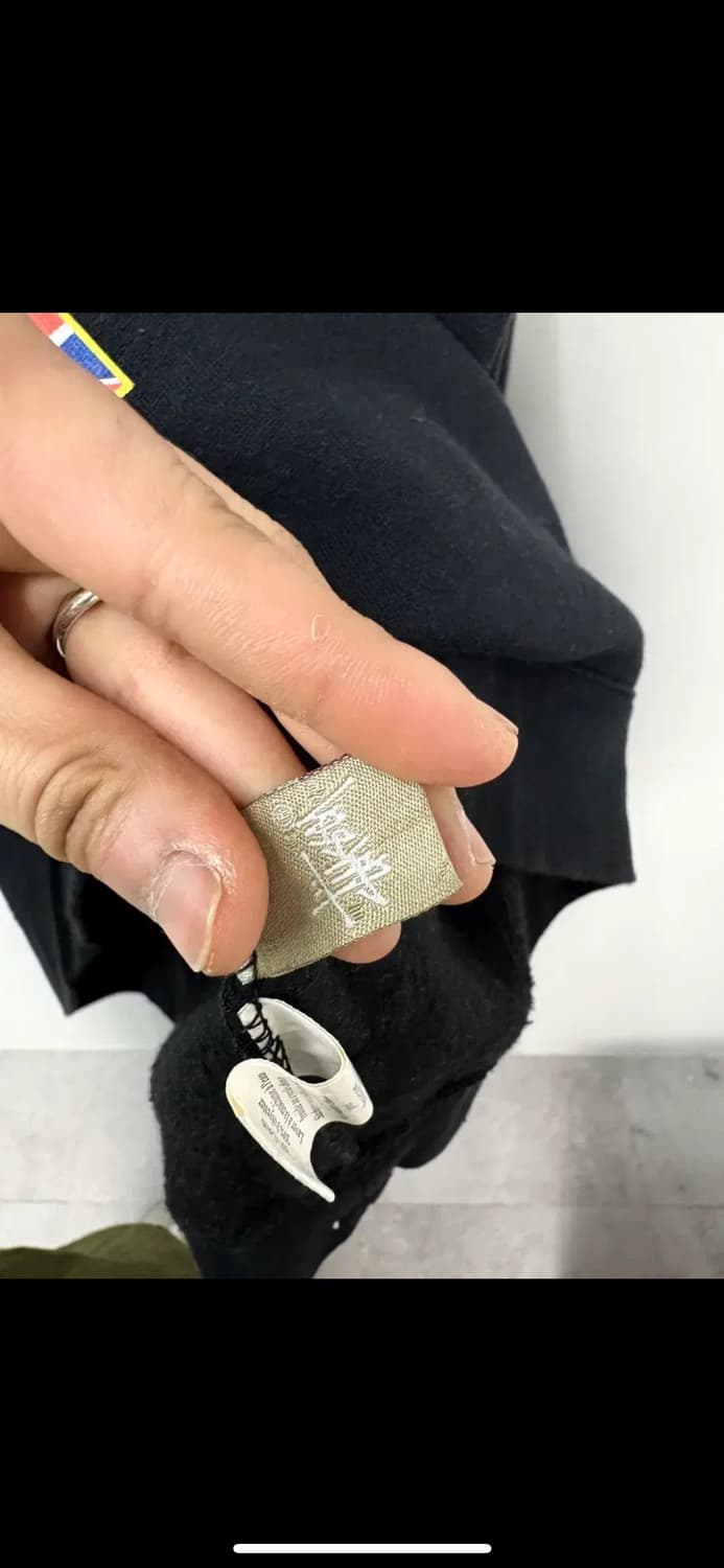 스투시 월드투어 블랙 스웻 셔츠 맨투맨 H2417 상품이미지8