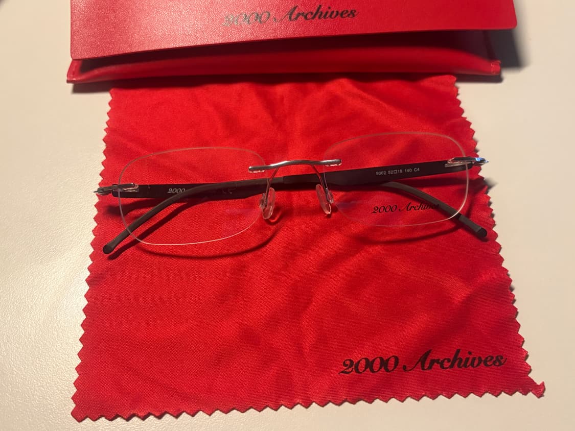 2000아카이브스 X 비비 콜라보 안경  상품이미지1
