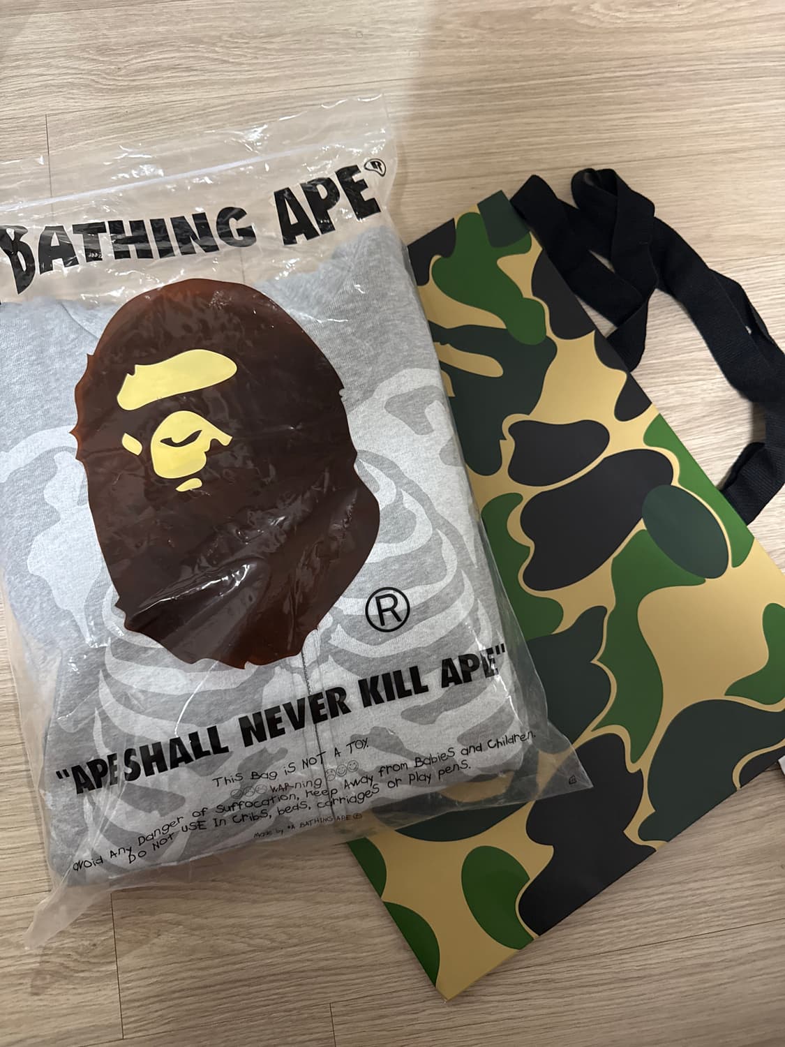 베이프 스켈레톤 샤크 후드집업L[새상품] 상품이미지3