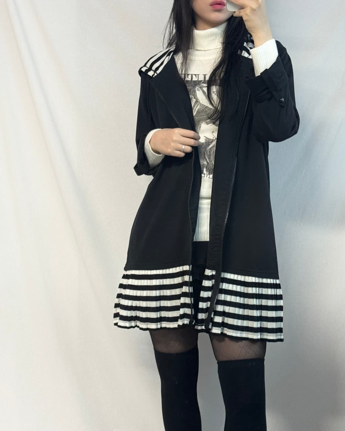 스트라이프 패턴 플리츠 디테일 롱 후디드 집업 상품이미지7
