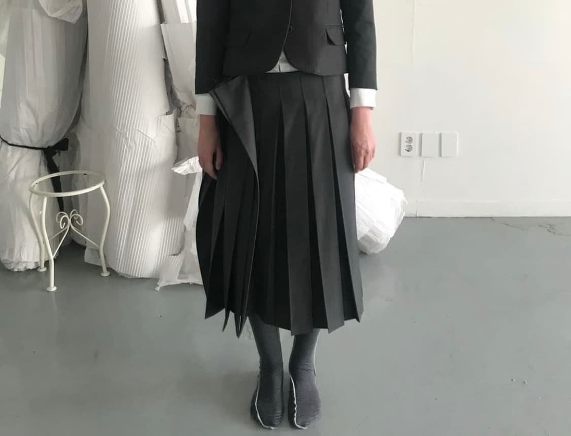 Offbeat pleats skirt (size 2) 상품이미지3