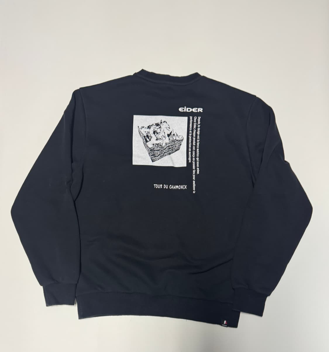 아이더 Eider 22년도 뒷프린팅 기모 맨투맨 블랙 S 상품이미지1