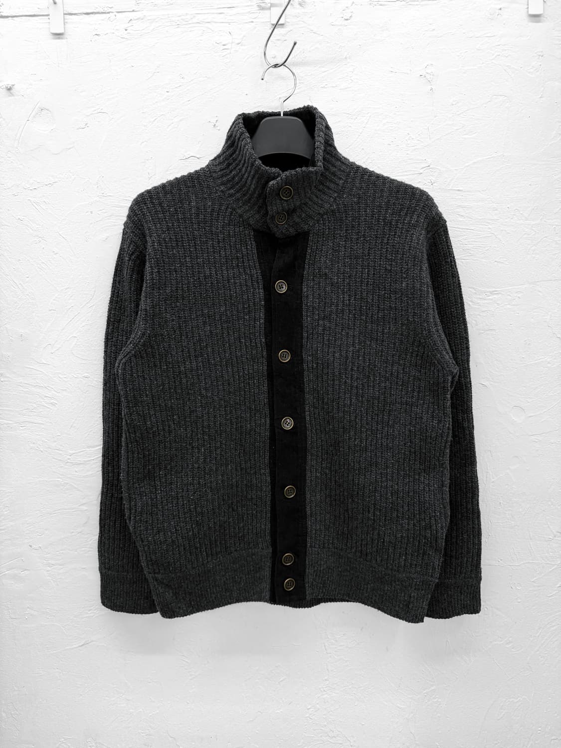 een 하이넥 니트 가디건 상품이미지1