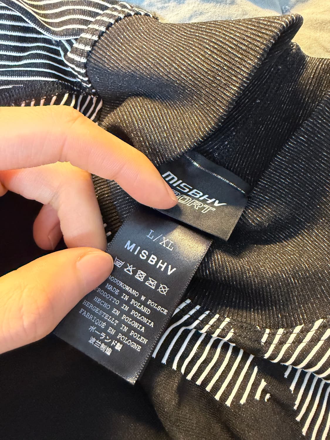 MISBHV 미스비헤이브 스포츠탑 상품이미지5