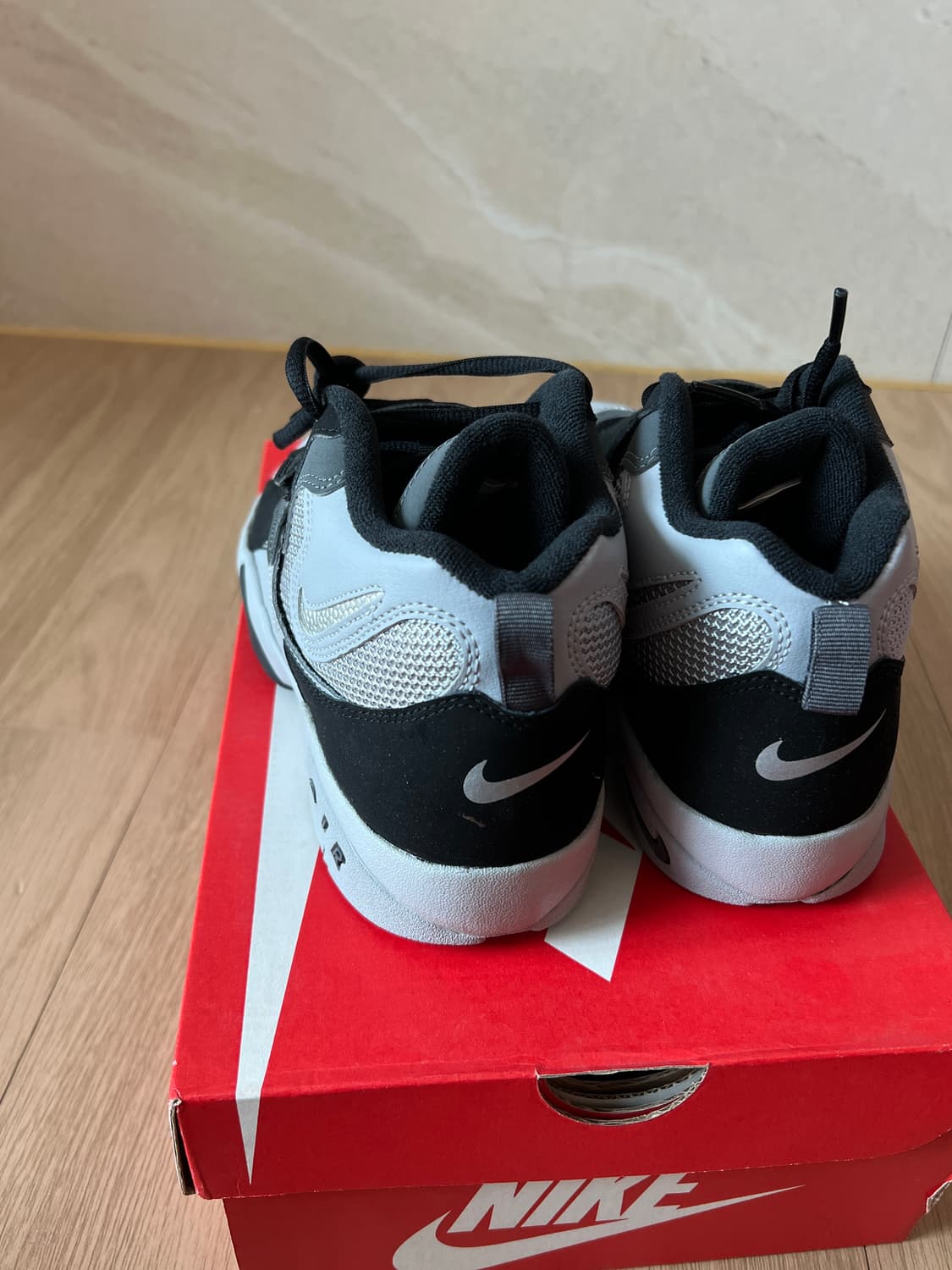 [240mm] [새제품] 튼튼하고 힙한 나이키 에어 스피드 터프 (그레이 상품이미지9