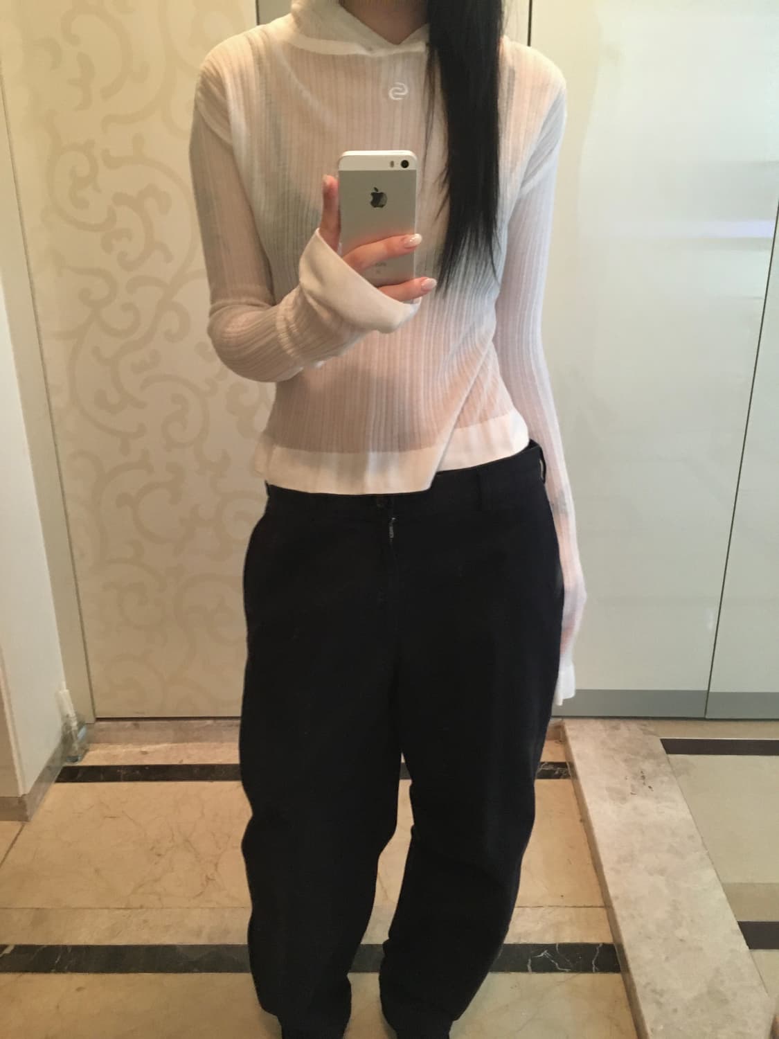 세릭 SHEER LOGO HOOD KNIT / WHITE 상품이미지7