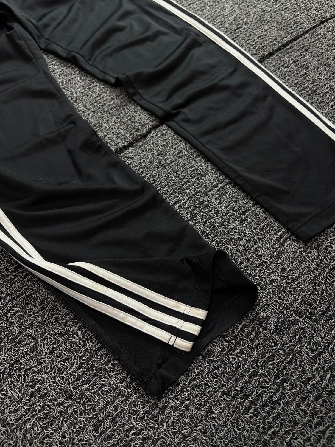 아디다스 파이어버드 트레포일 와이드 트랙팬츠 1497 상품이미지3