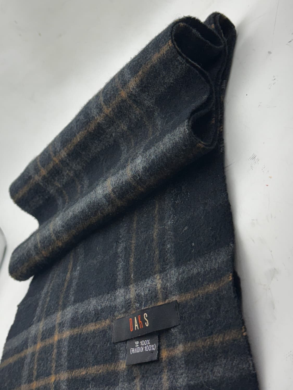 닥스 양면 머플러 상품이미지3