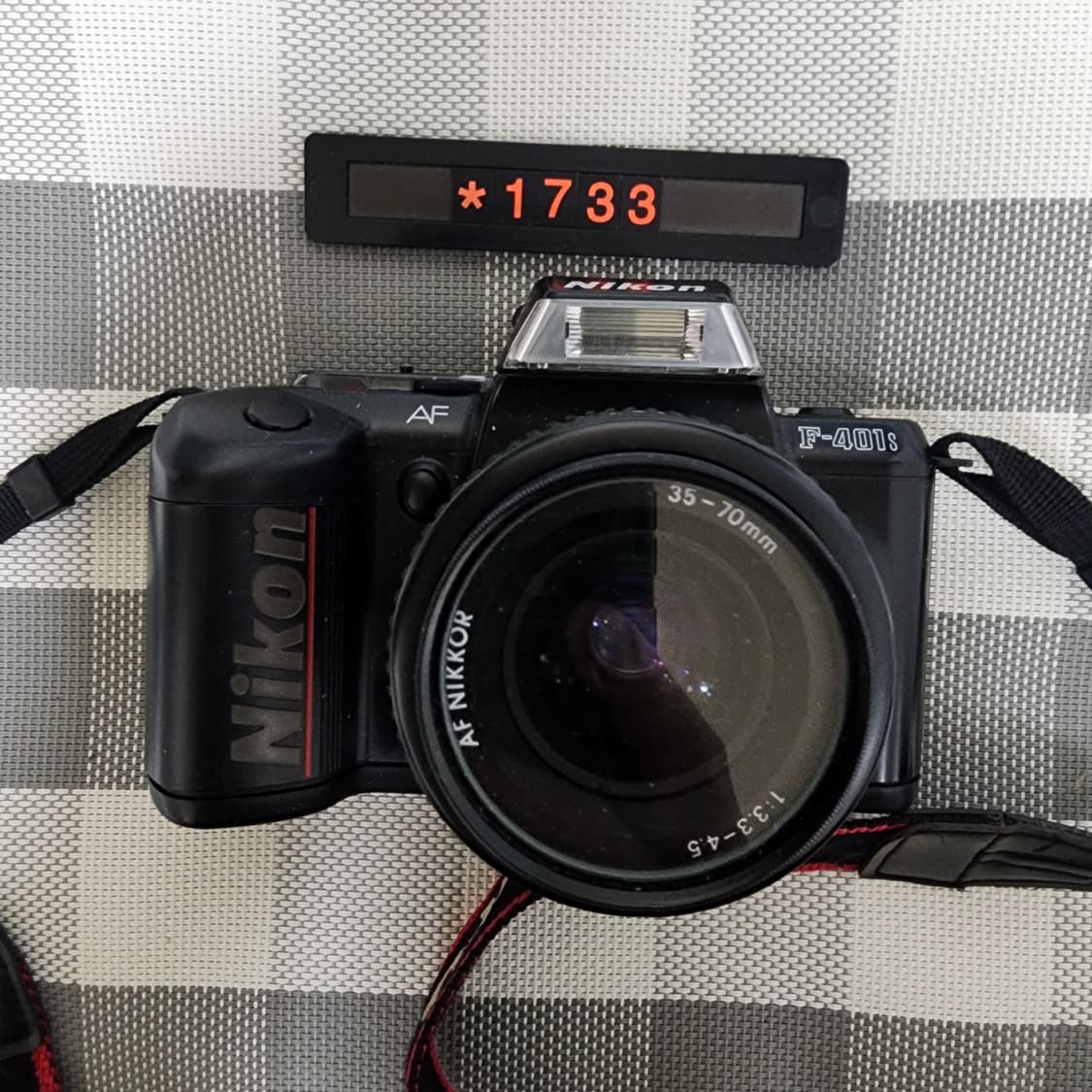 니콘 F 401s AF 필름카메라 35-70미리 줌렌즈 상품이미지1
