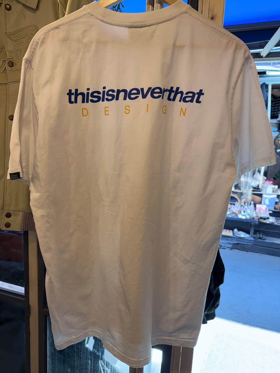 디스이즈네버댓 화이트 반팔티 상품이미지5