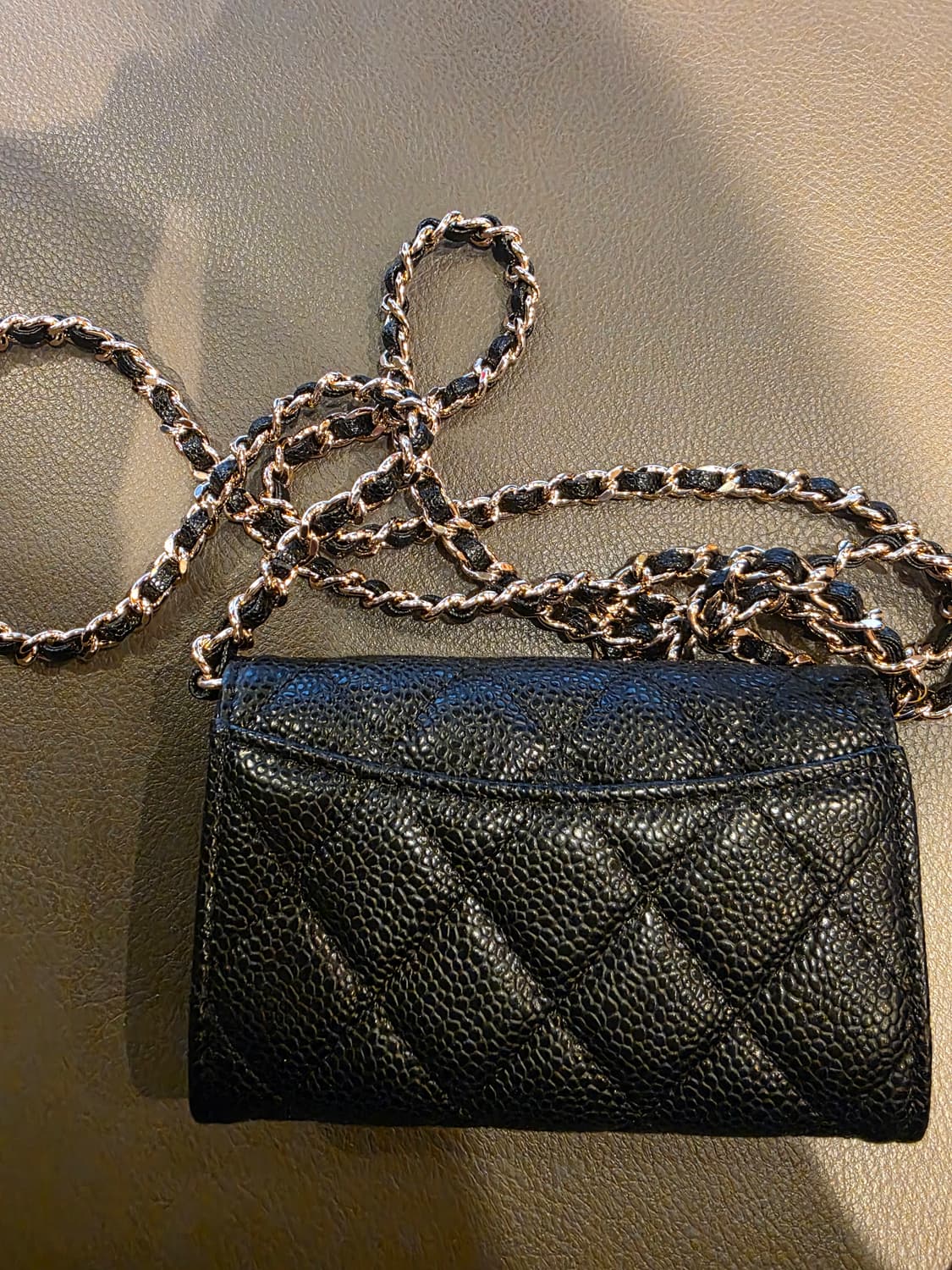 샤넬 클똑 금장 지갑  상품이미지4