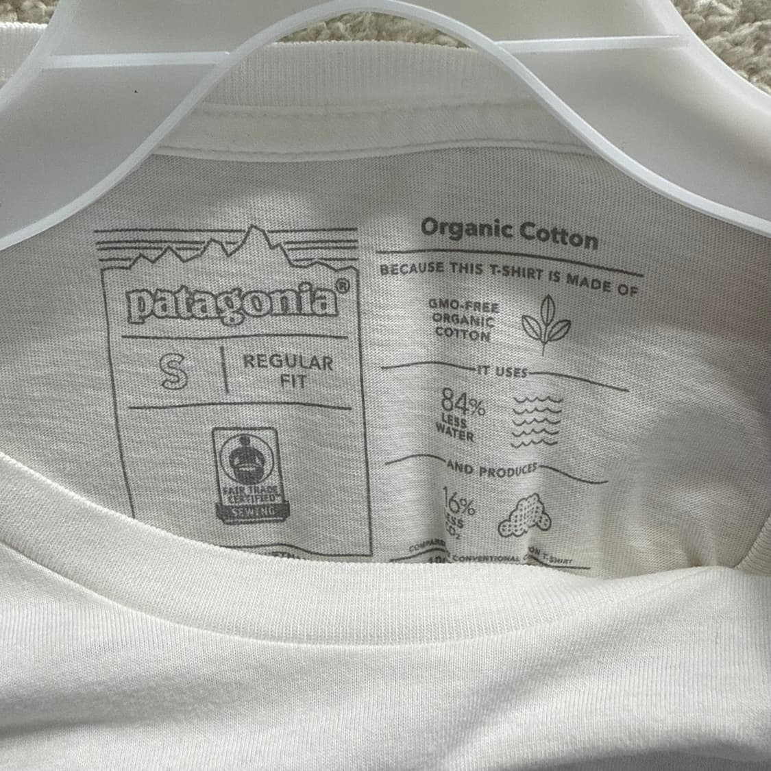 [S] 파타고니아 화이트 반팔 티셔츠 상품이미지4