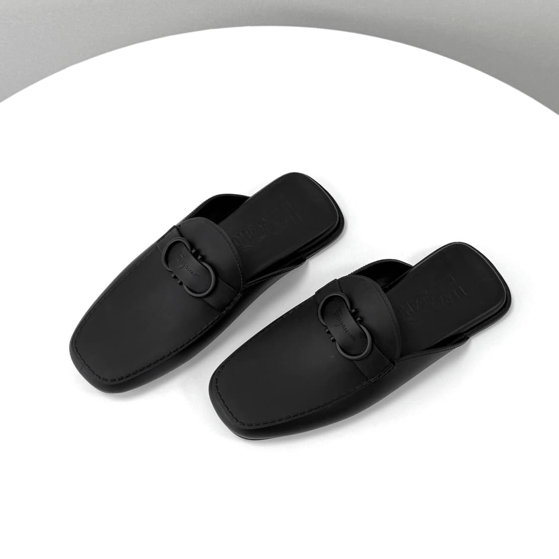 페라가모 간치니 남성 뮬 슬리퍼 7 상품이미지5