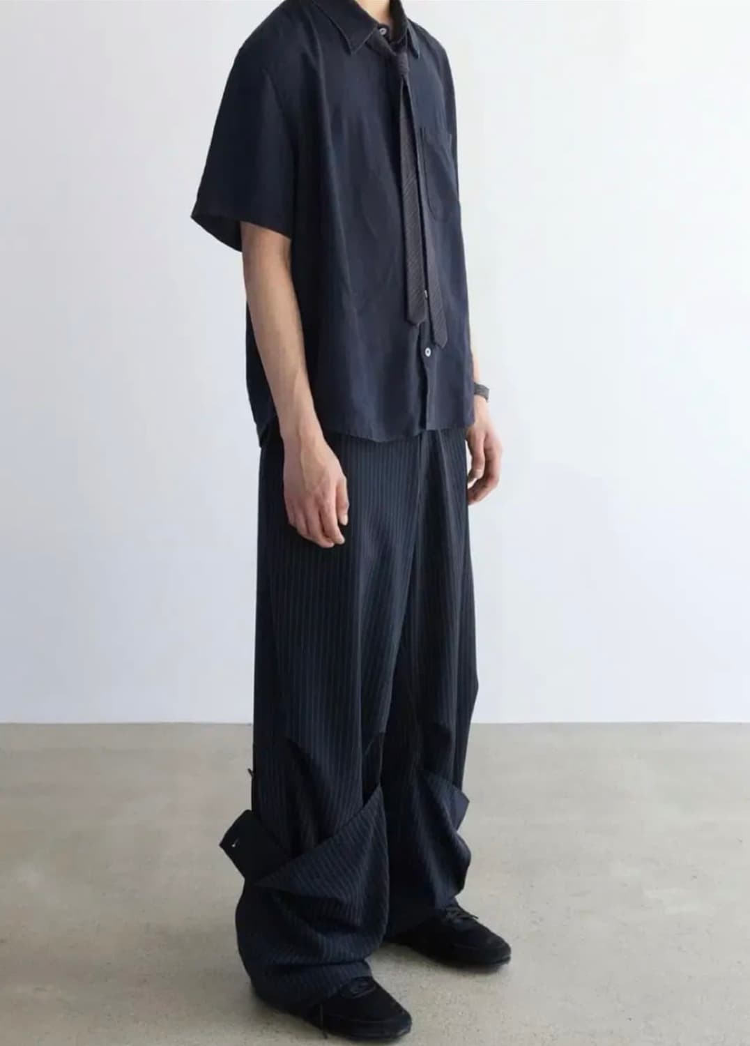 해칭룸 아머팬츠 스트라이프 다크 네이비 상품이미지2