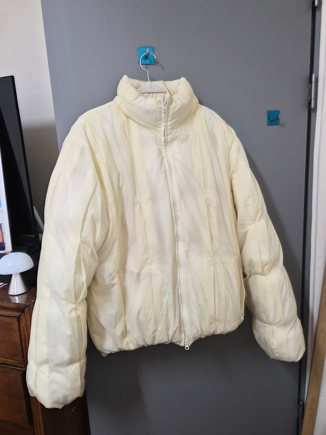 포스트아카이브 팩션 덕 센터 패딩 아이보리 L 사이즈 상품이미지1