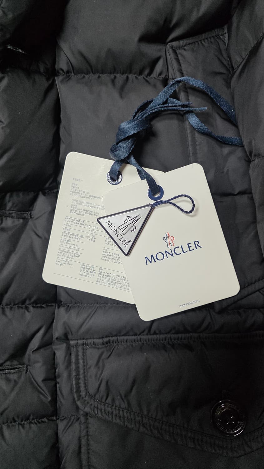 [새상품급,풀구성]21fw 몽클레어 클루니 블랙 3 상품이미지5