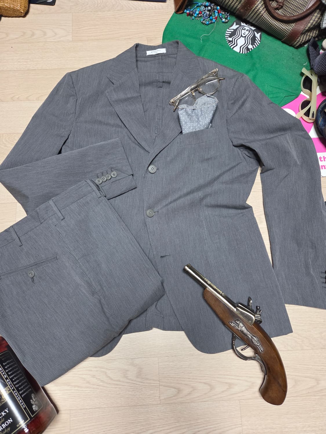 BOGLIOLI Milano (ITALY) 잔스트라이프 3버튼수트 셋업 상품이미지2