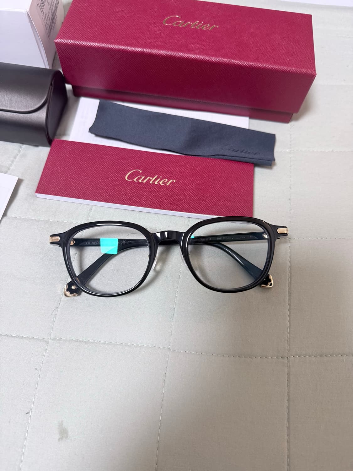 25년식 까르띠에 뿔테안경 상품이미지1