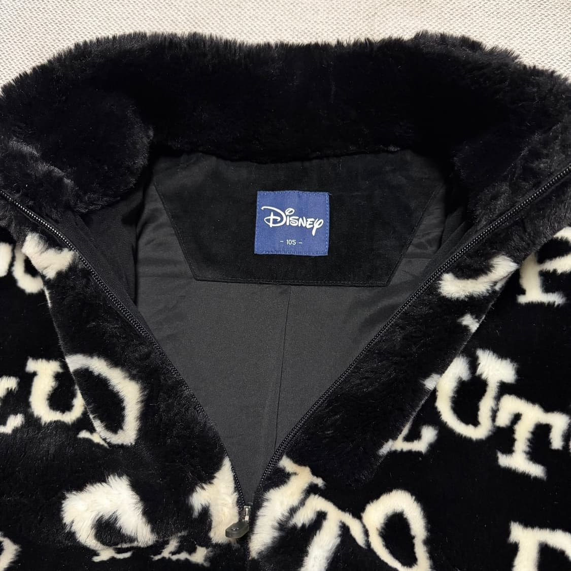 디즈니 플루토 레터링 퍼 자켓 상품이미지2