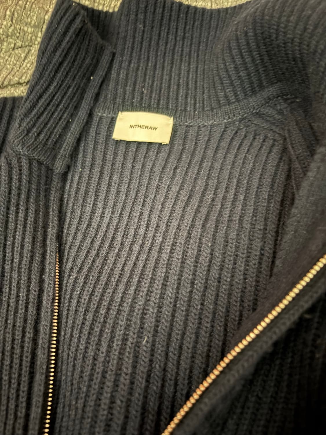 인더로우 니트집업 3(105)사이즈 저렴하게 내놔용 상품이미지3