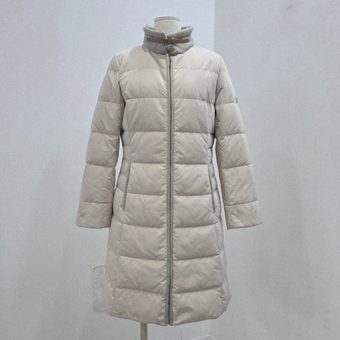 비바프레스토 베이지 덕다운 여성 롱패딩 상품이미지1