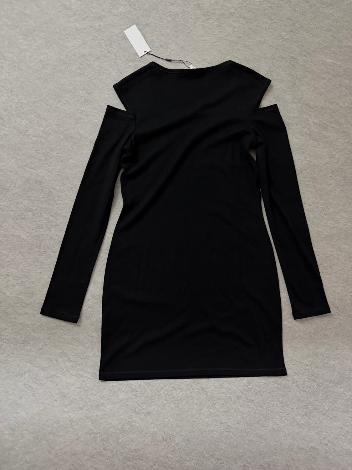 헬무트랭 컷아웃 니트드레스 상품이미지2