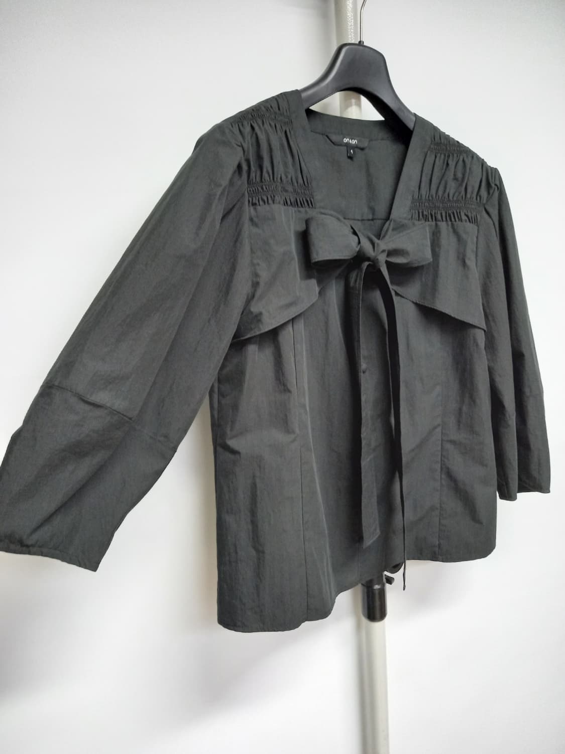 온앤온 춘추 긴팔 8부 블라우스 55 상품이미지5