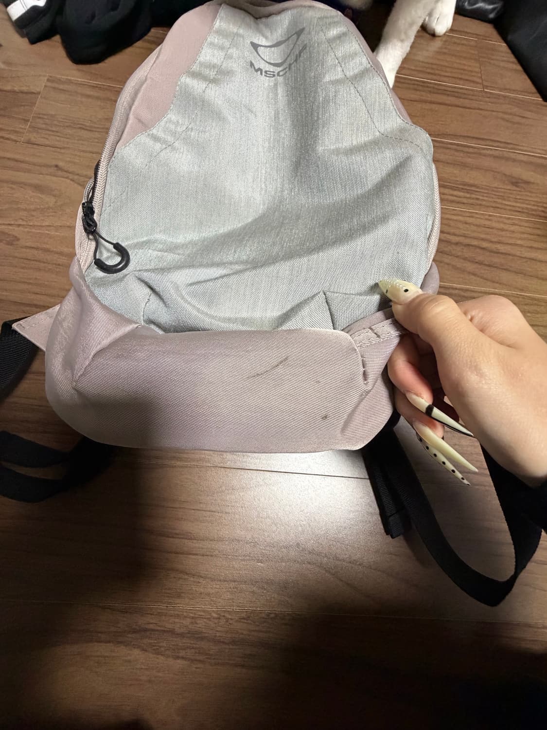 미스치프 롬버스 백팩 핑크그레이 상품이미지3