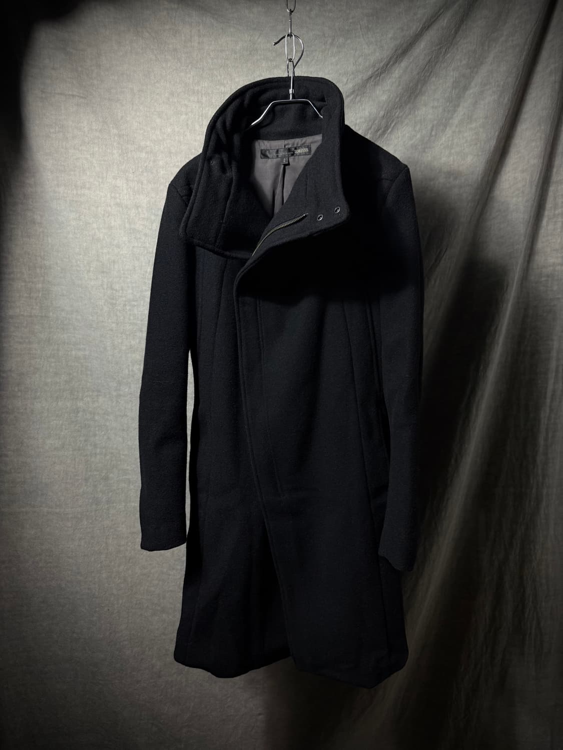 Schlüssel Asymmetric High-Neck Wool Coat 상품이미지2