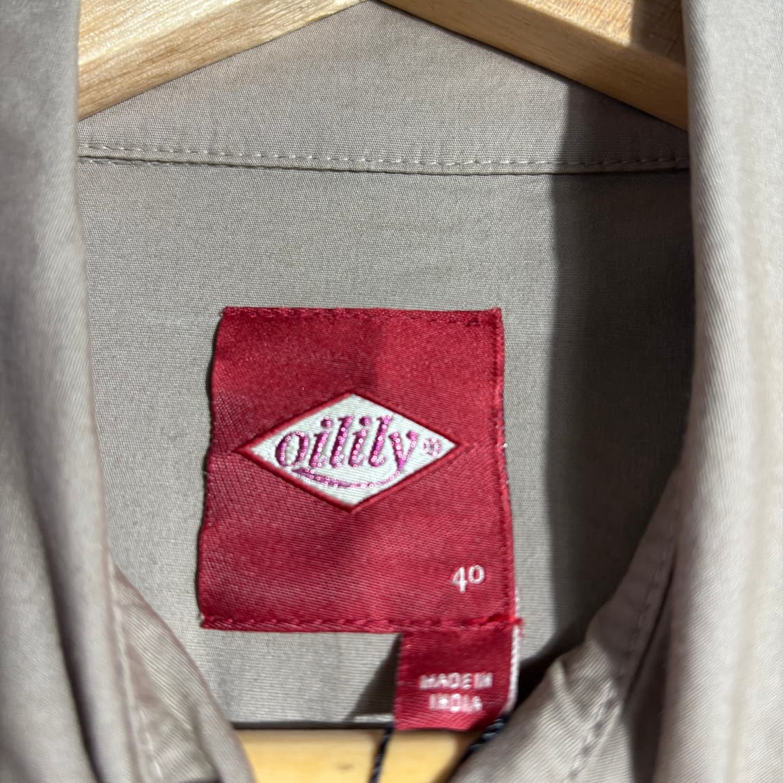 오릴리 자수 포인트 웨스턴 베이지 셔츠 (무료배송) 상품이미지5