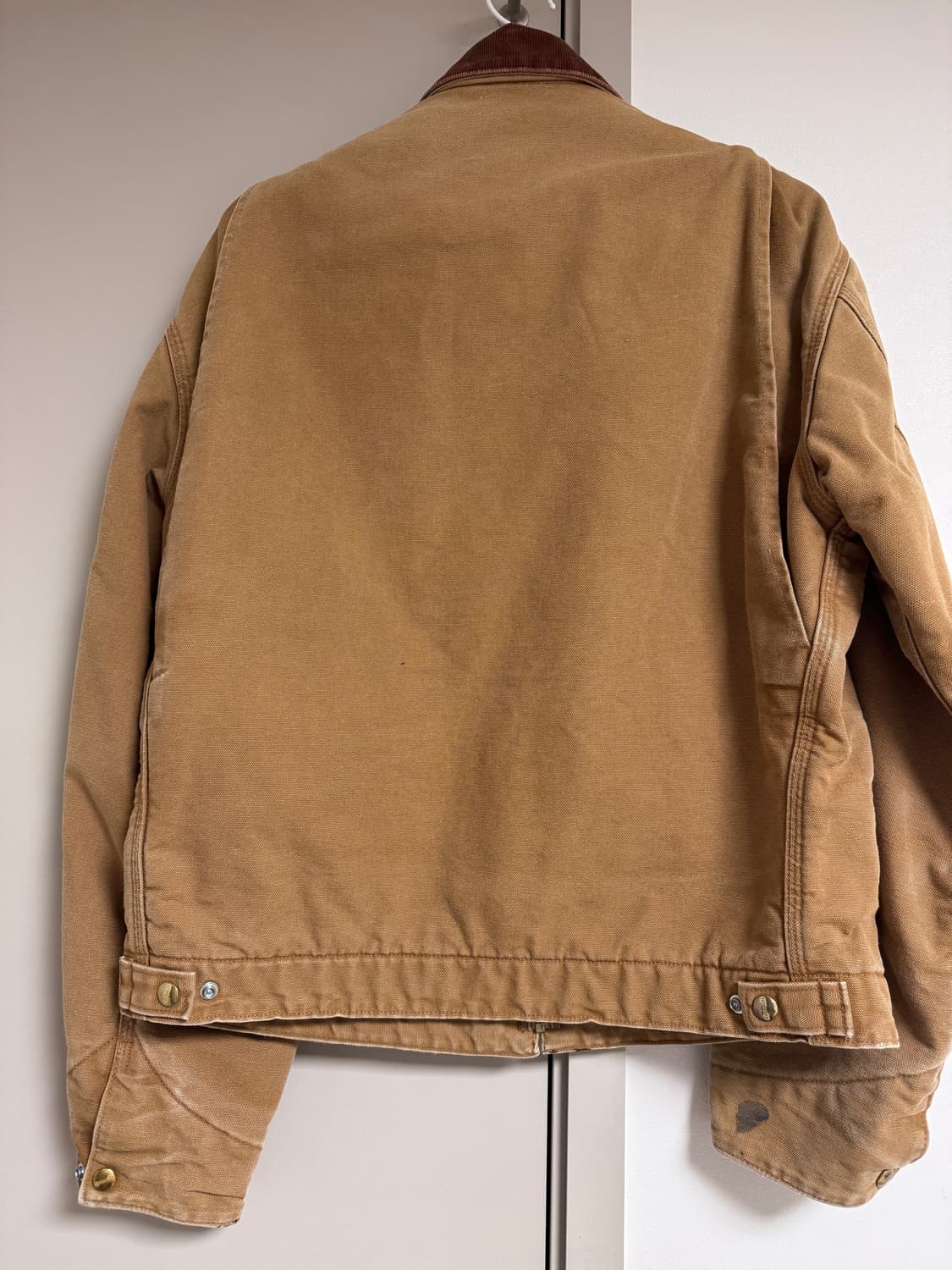 (42R) 칼하트 J01 BRN  상품이미지2