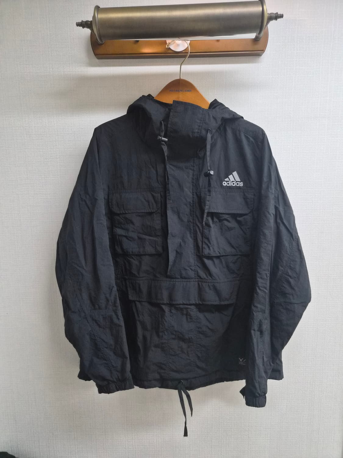 XL) 아디다스 PRSVE 우븐 아노락 점퍼 팝니다 상품이미지1