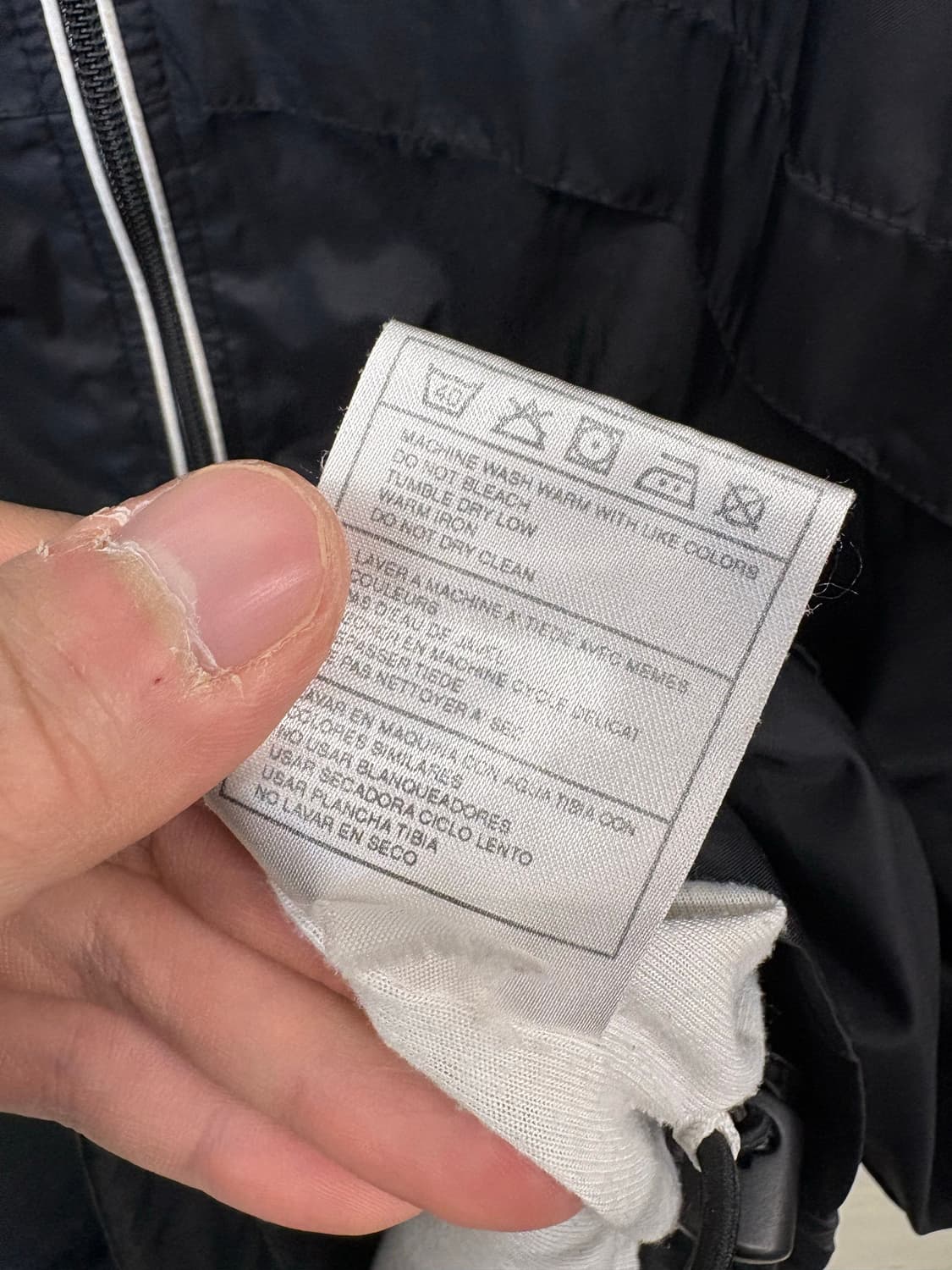 나이키 올드스쿨 스우시 바람막이 블랙 상품이미지5